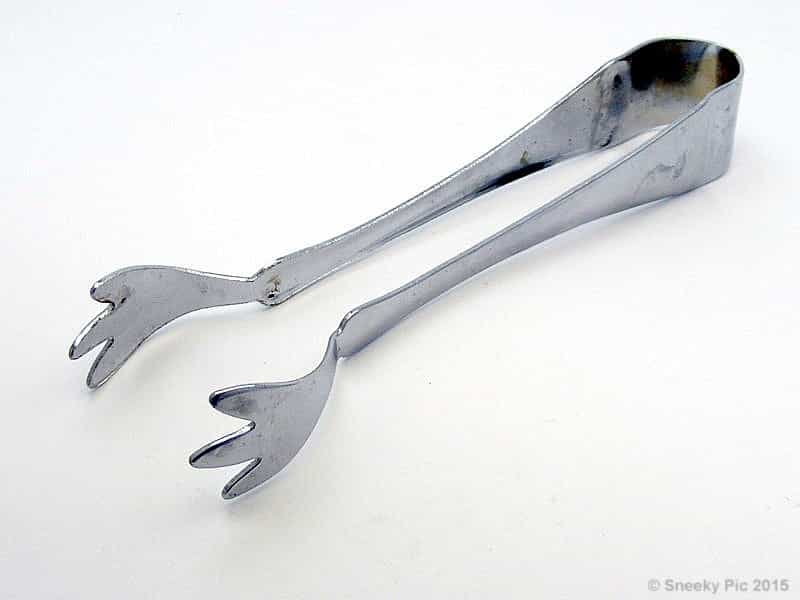 Tongs