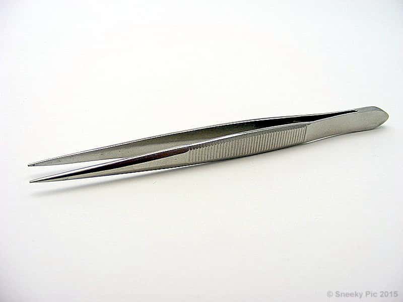 Tweezers