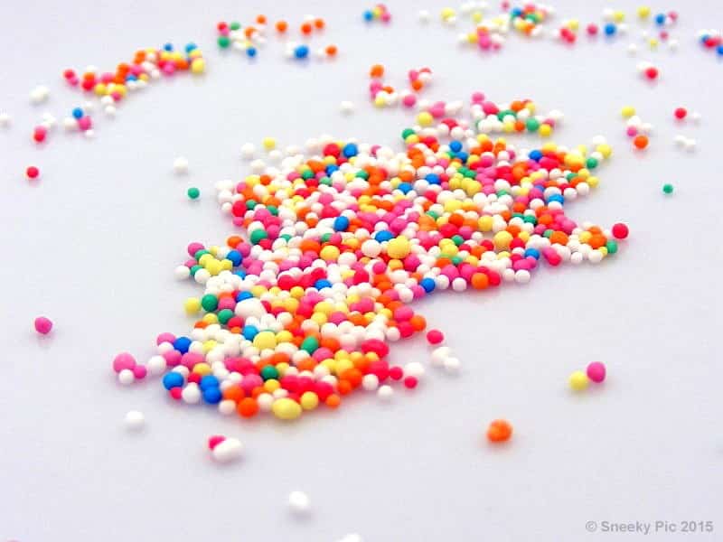 100 & 1000's / Cake Decorations