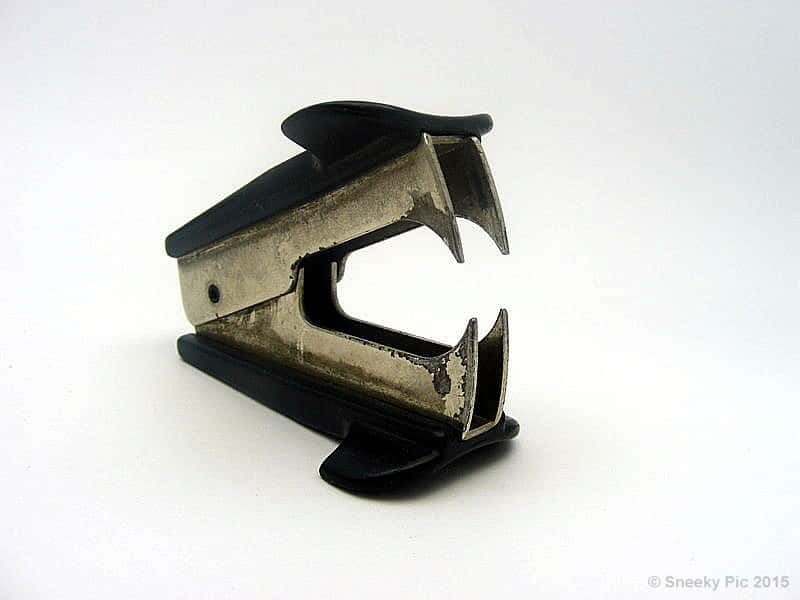 Staple Remover Tool